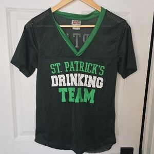 Spencer's Women's Captian "DRINKING" Green Mesh Shirt SIZE SMALL